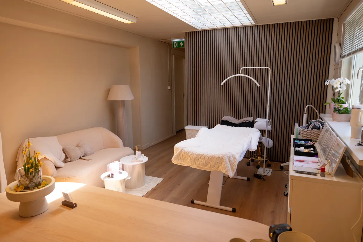 De beautysalon van Fleekbyzoë, een van de kantoren